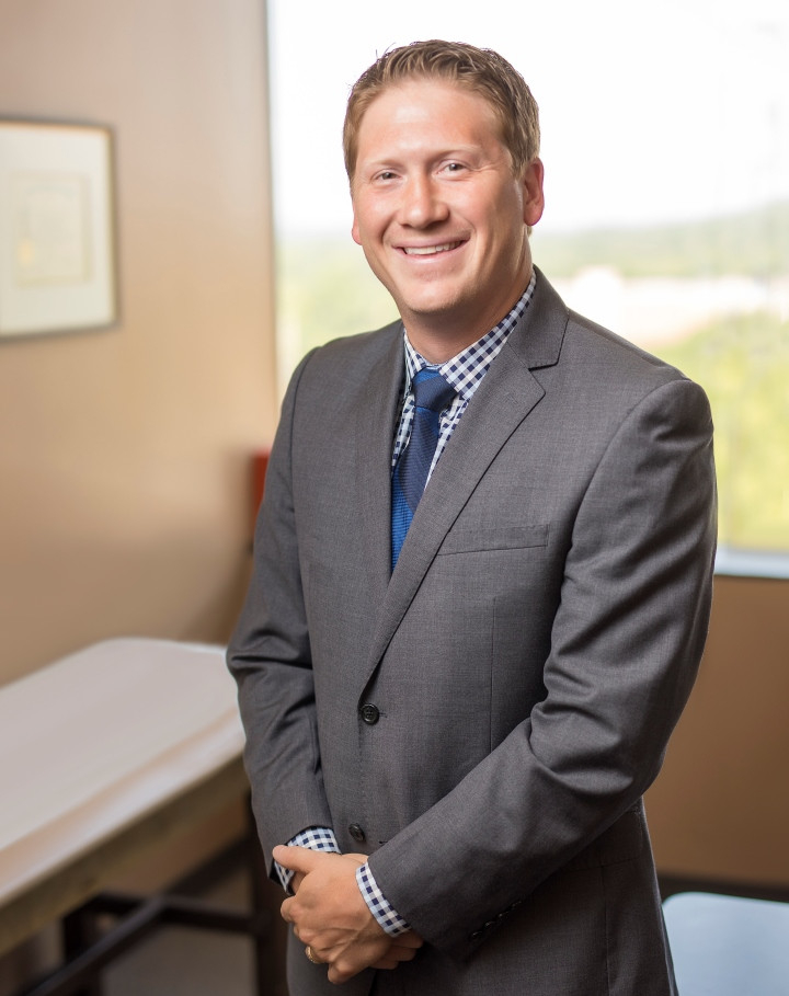 Justin W. Langan, M.D. - Hip & Knee Specialist