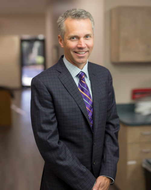Dr. C. Rob Dyer MD | Orthopedic Surgeon | Sports Medicine Doctor | Joint Replacement Surgeon