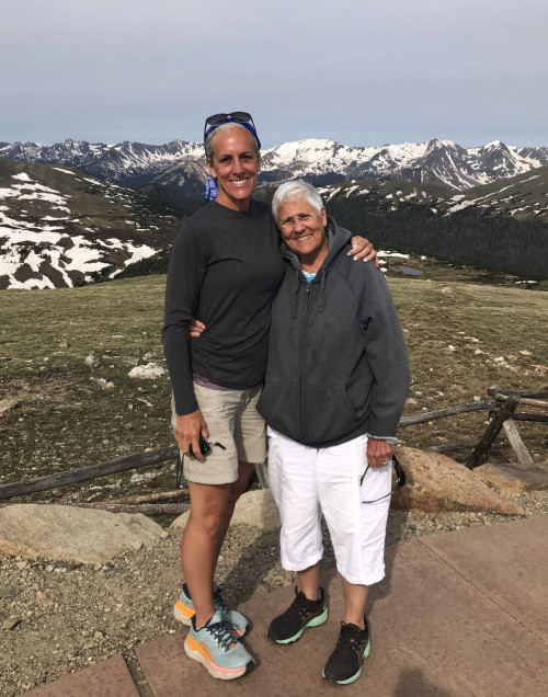 14 Mile Hike After Partial Knee Replacement with Dr. Burton